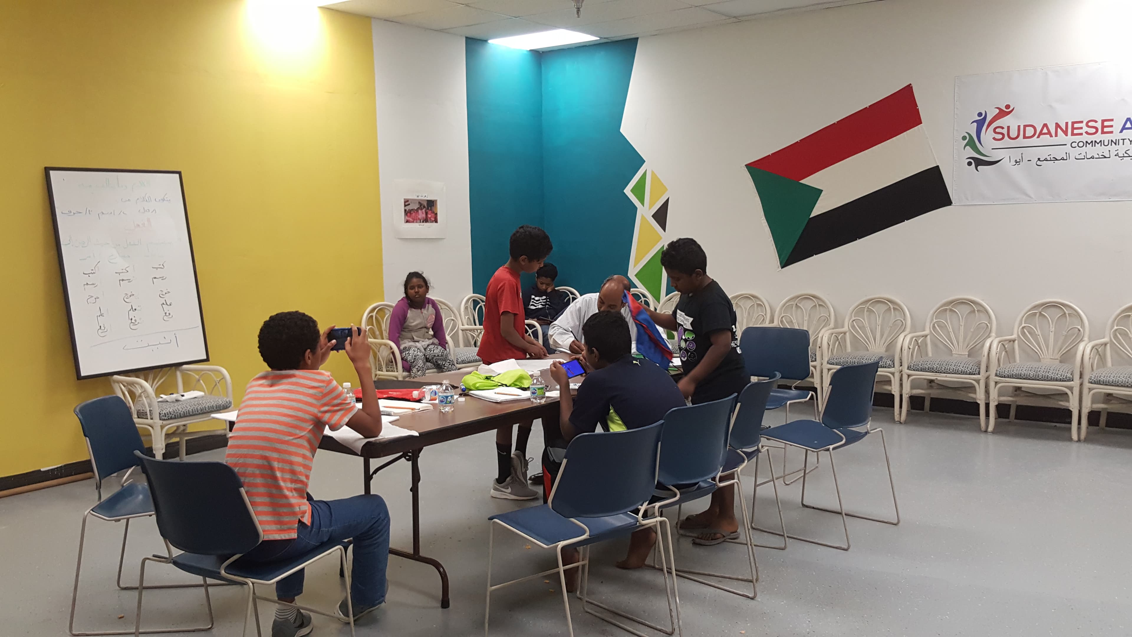 مساعدة المجتمع